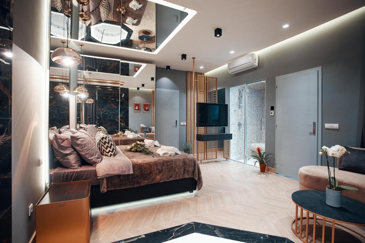 Monza Mirror Apartment Kikinda Екстериор снимка